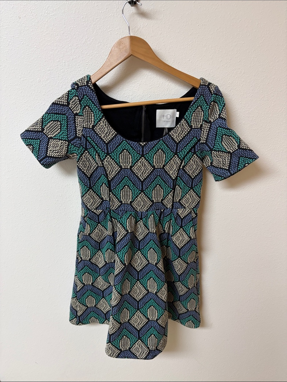 HD in Paris Teal, Blue & Cream Geometric Short Sleeve dress women’s size SP